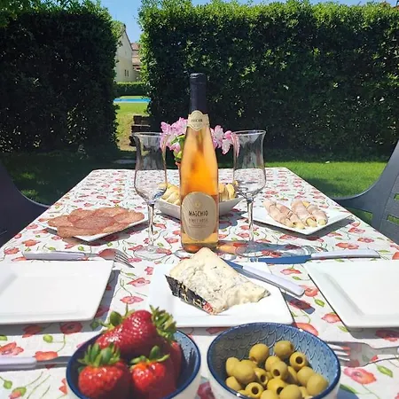 Apartment Private Garden Giardino Privato A - House Amorino Bardolino