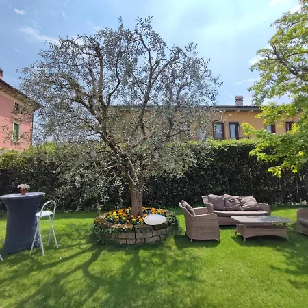 Private Garden Giardino Privato A - House Amorino Apartment *